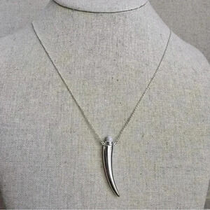 Stella &  Dot Delicate Horn Necklace